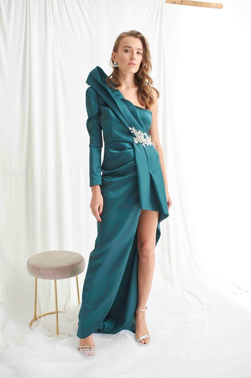 Zümrüt Tek Omuz Gece Elbisesi
