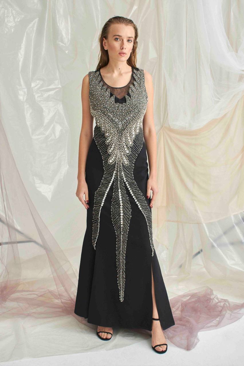 Kasnak İşlemeli Krep Elbise Kiralık